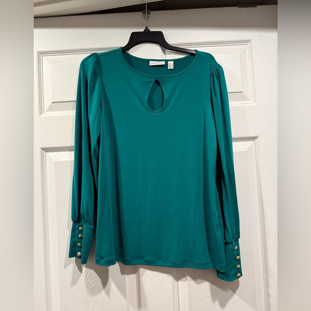 Susan Graver Emerald Blouse with Gold Button Cuffs